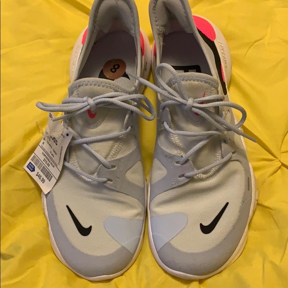Nike free sneakers
